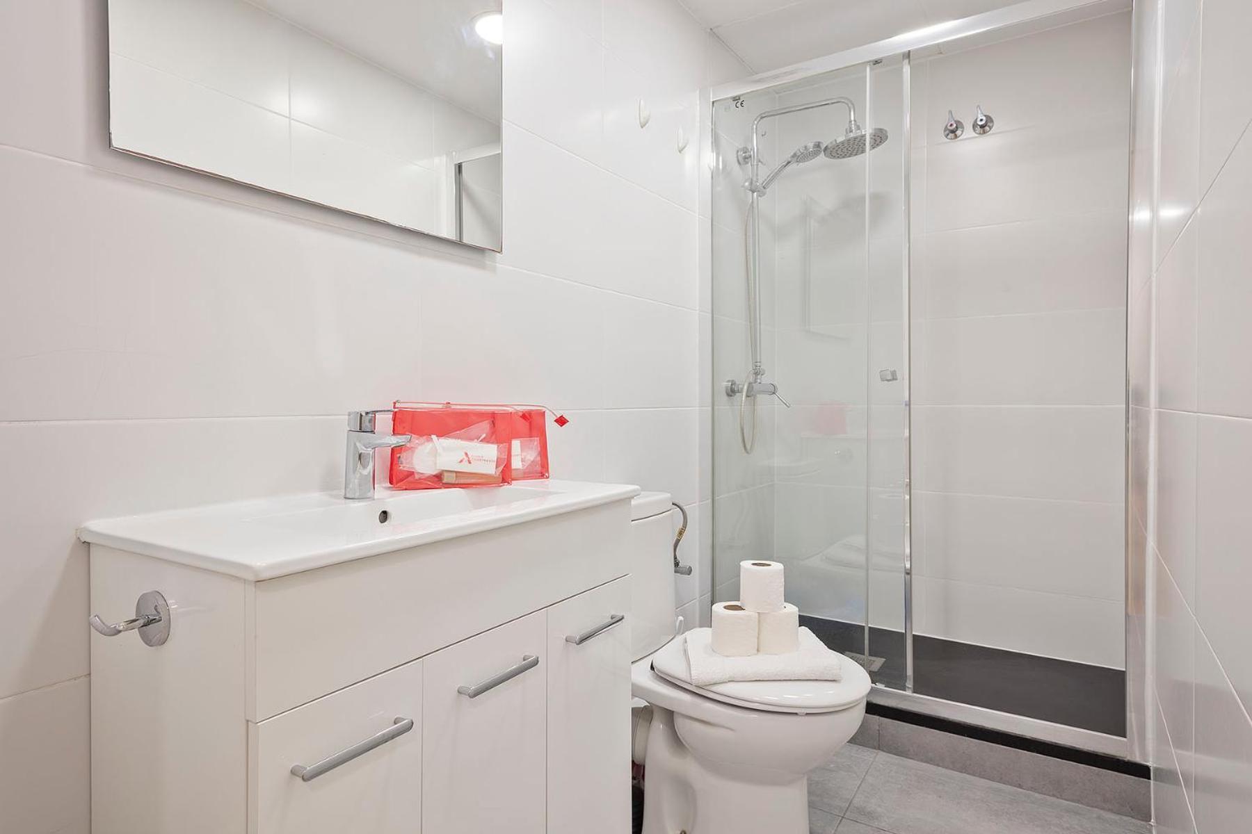 Alcam Paseo San Juan Apartman Barcelona Kültér fotó